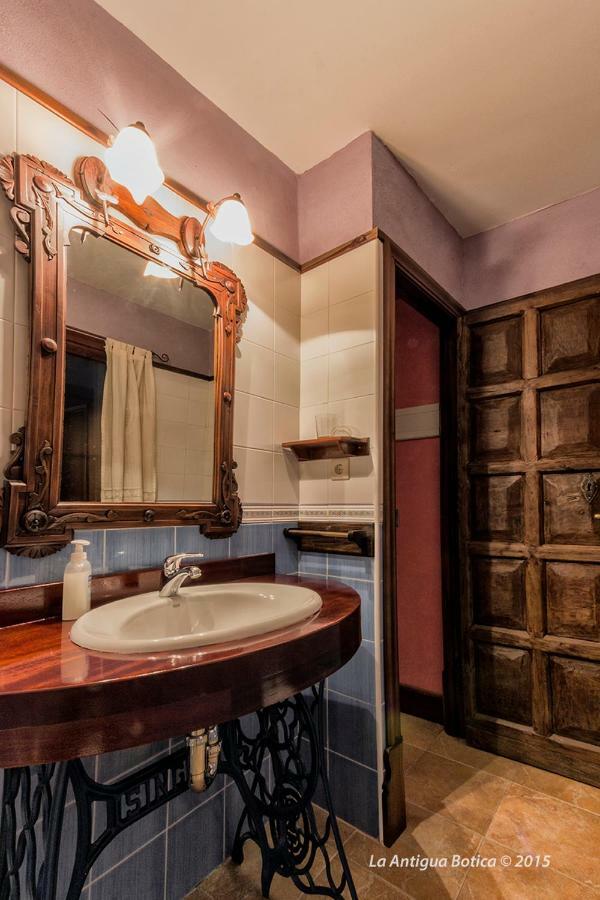 La Antigua Botica Konuk evi Pasarón Dış mekan fotoğraf