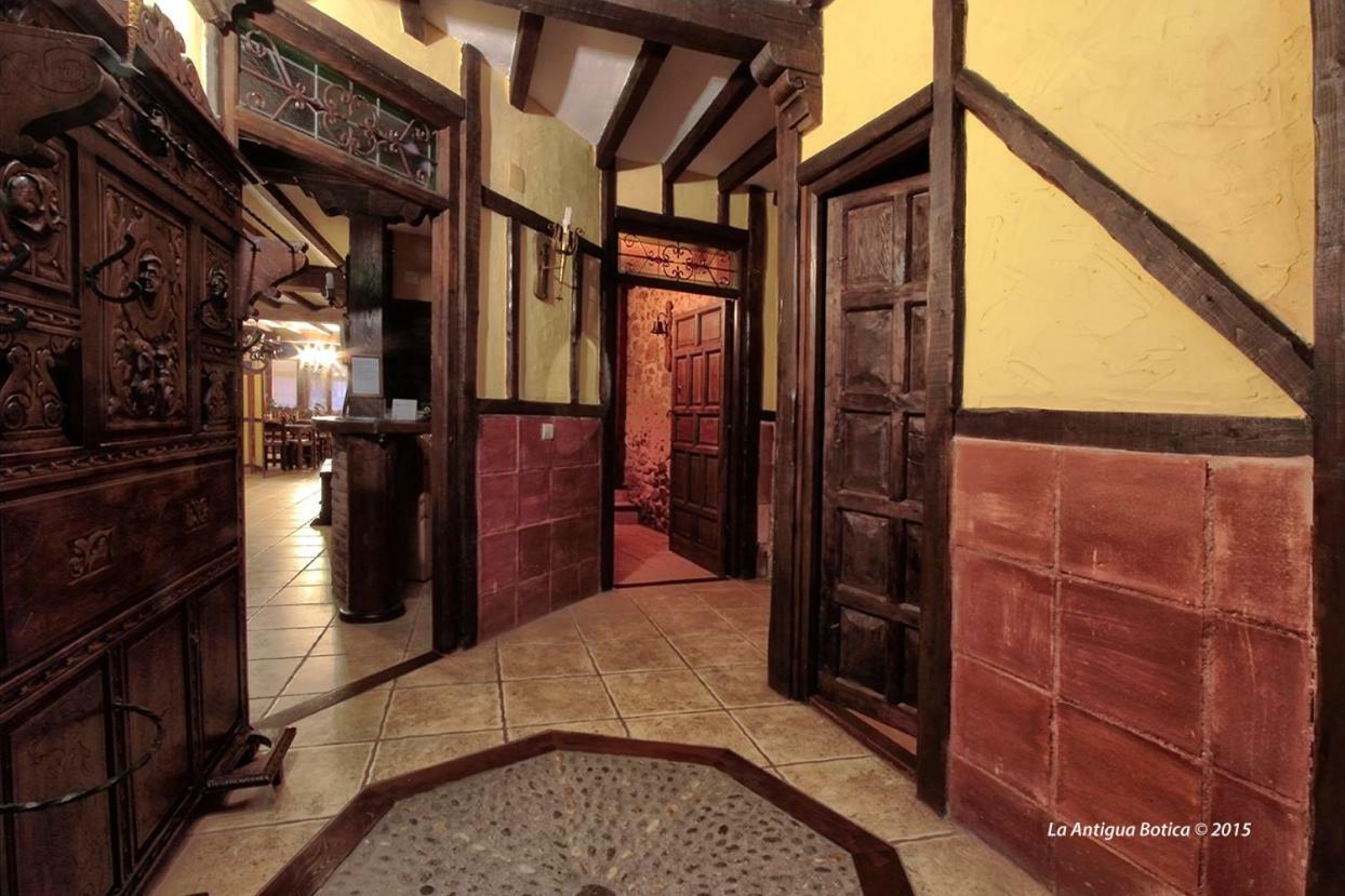 La Antigua Botica Konuk evi Pasarón Dış mekan fotoğraf
