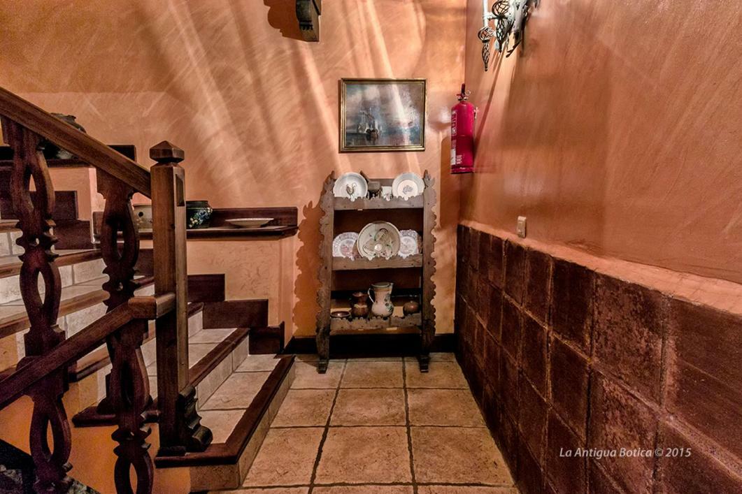 La Antigua Botica Konuk evi Pasarón Dış mekan fotoğraf