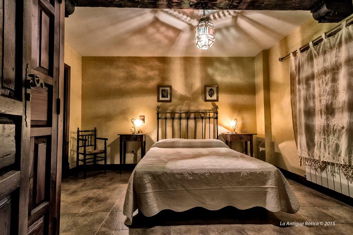 La Antigua Botica Konuk evi Pasarón Dış mekan fotoğraf