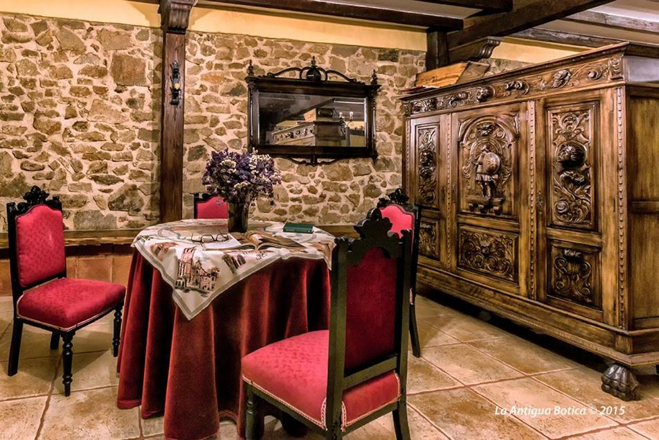 La Antigua Botica Konuk evi Pasarón Dış mekan fotoğraf
