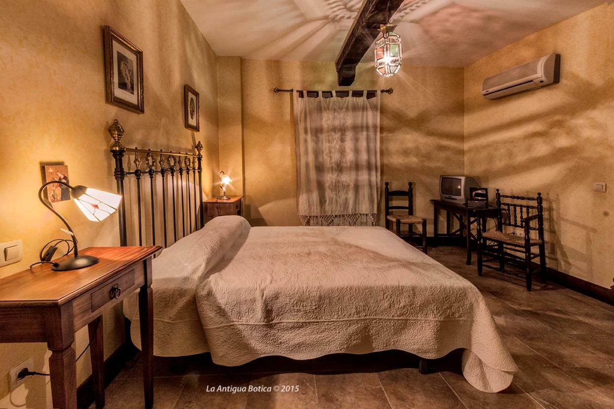 La Antigua Botica Konuk evi Pasarón Dış mekan fotoğraf